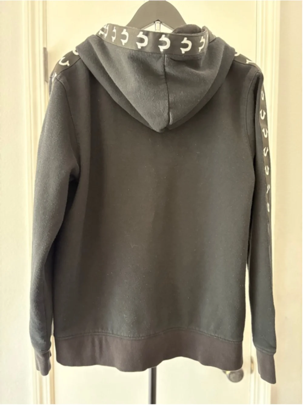 True Religion Men’s Black & White Full-Zip Hoodie M